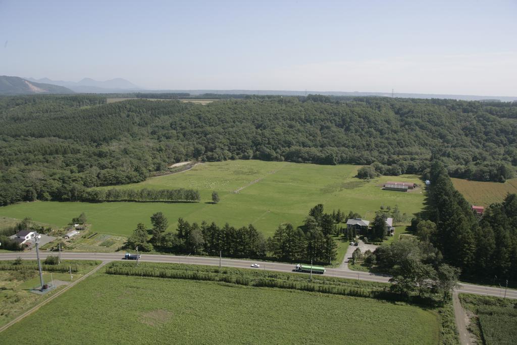 Yorkshire Farm Villa Shintoku Exterior photo